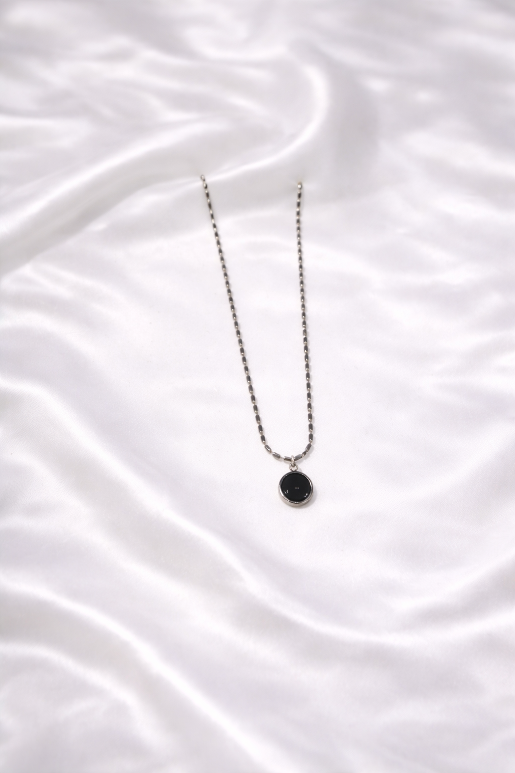 Anti-Tarnish Black Onyx Round Pendant Necklace