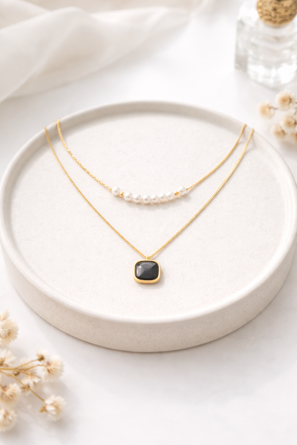 Anti-Tarnish Gold Black Stone Pearl Layered Pendant Necklace