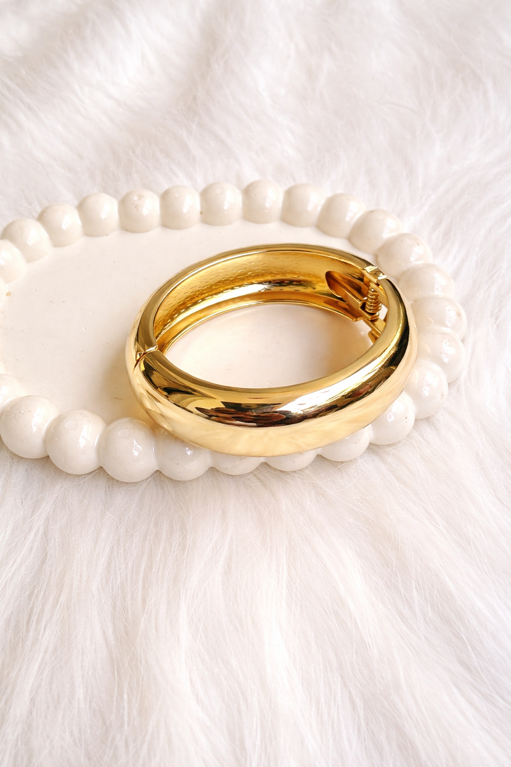 Aura Classic 18k Gold Plated Smart Finish Bangle Shaped Kadaa | Anti-Tarnish