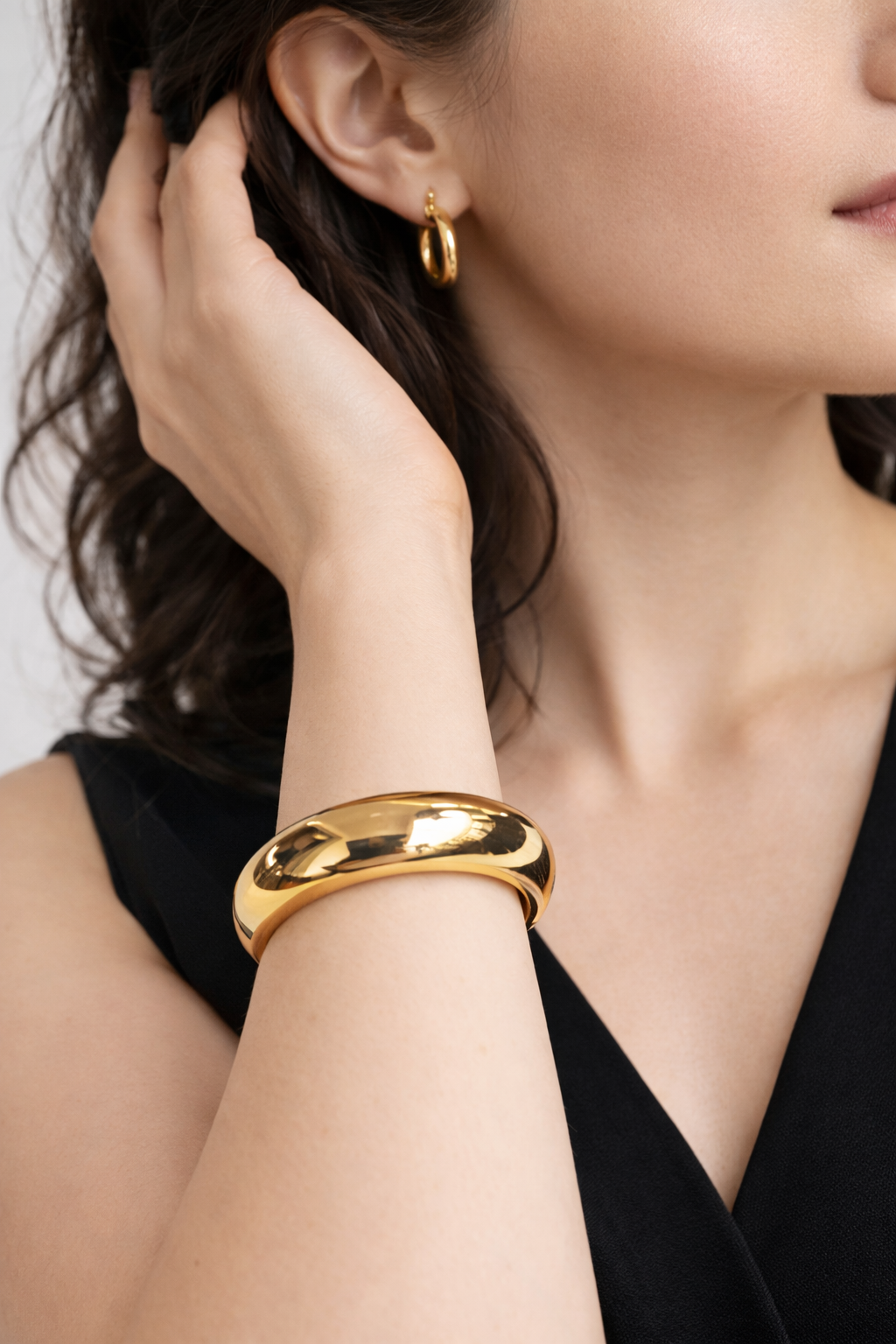 Aura Classic 18k Gold Plated Smart Finish Bangle Shaped Kadaa | Anti-Tarnish