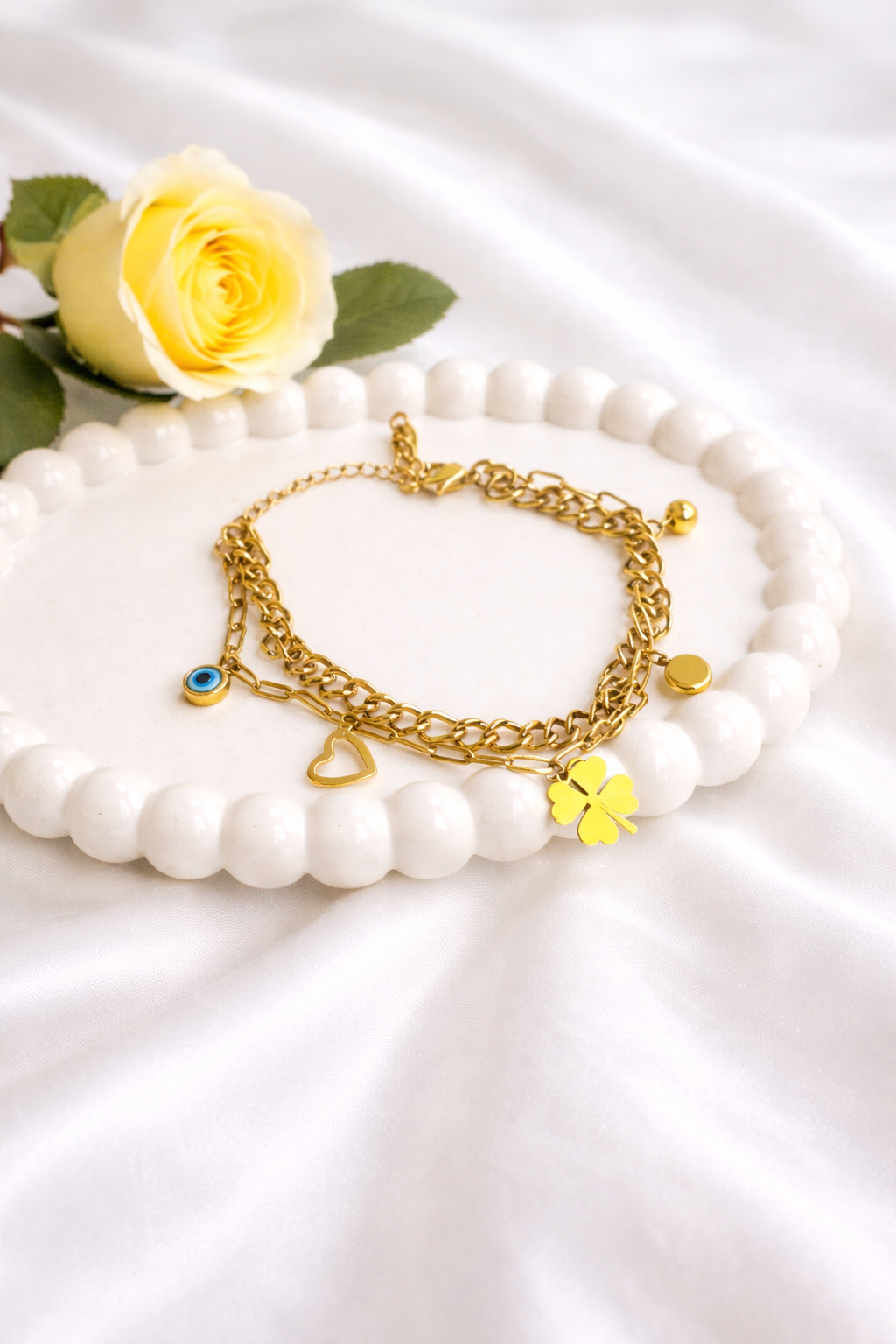 Lucky Clover & Heart Charm 18k Gold-Plated Bracelet  | Anti-Tarnish