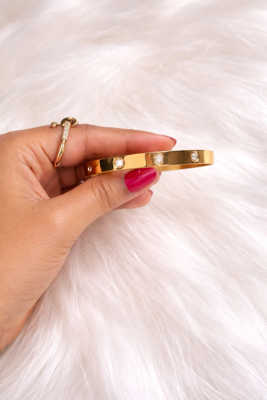 Anti-Tarnish Gold Plated Crystal Studded Bracelet