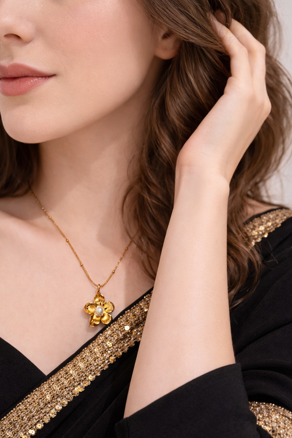 Anti-Tarnish Gold Plated Pearl Floral Pendant Necklace