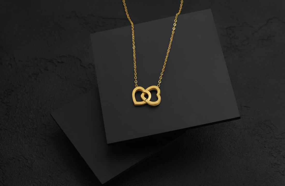 Eternal Bond Interlocked Hearts Necklace – 18K Gold Plated Love Pendant