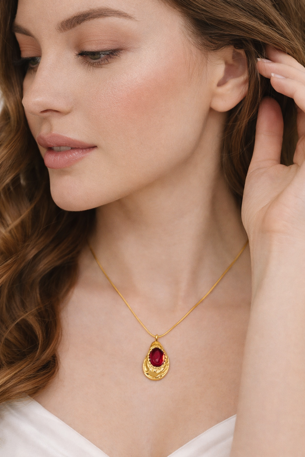 Anti-Tarnish Gold Red Stone Teardrop Pendant Necklace
