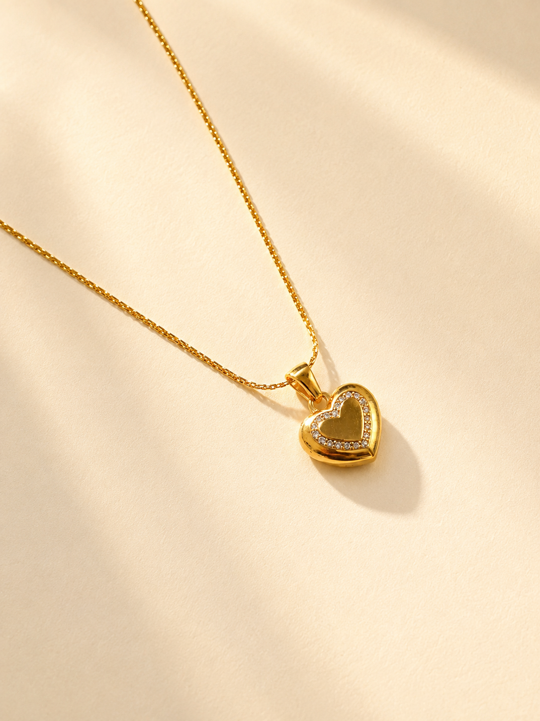 Heart Halo Pendant Necklace - Anti Tarnish