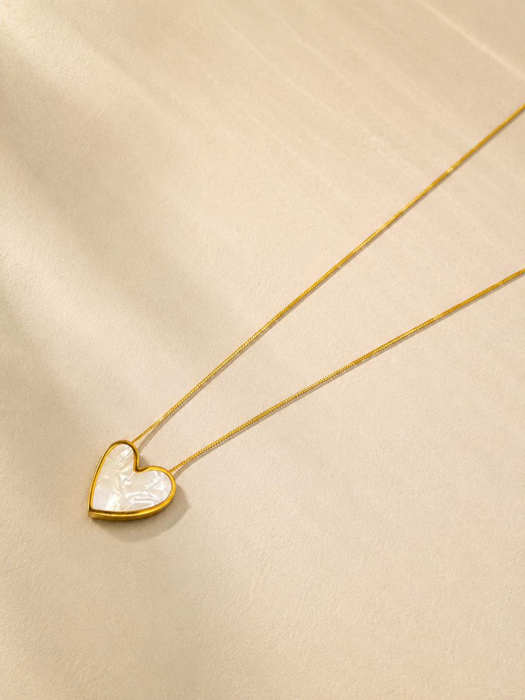 Lustre Heart Pendant Anti-Tarnish